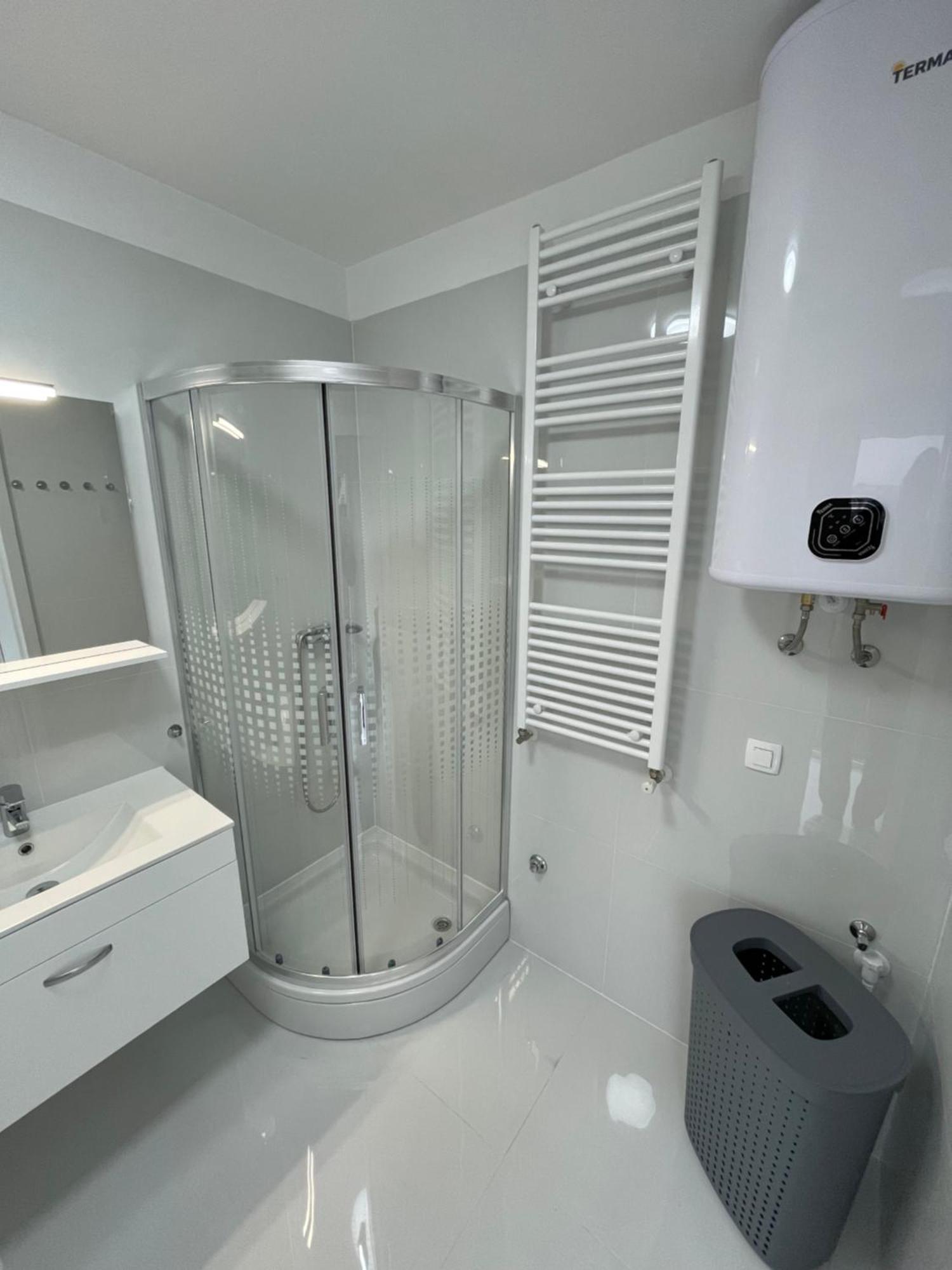 Apartment White Zagreb - Private Parking&Garage Εξωτερικό φωτογραφία